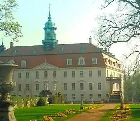 Ruhig Und Spartanisch Wohnen Im Denkmal Hotel *