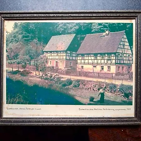 Ruhig Und Spartanisch Wohnen Im Denkmal Hotel Niederwiesa